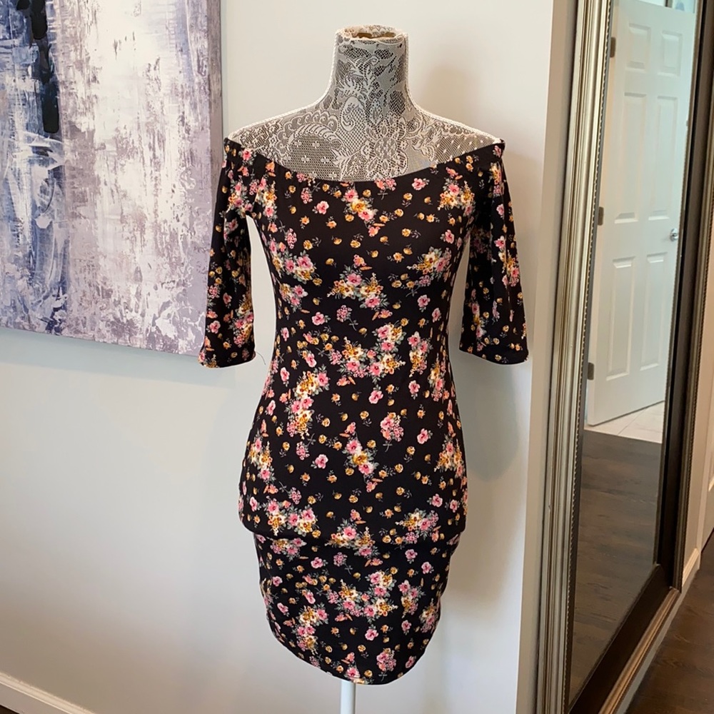Very pretty and very soft dress- small -NEW no tag